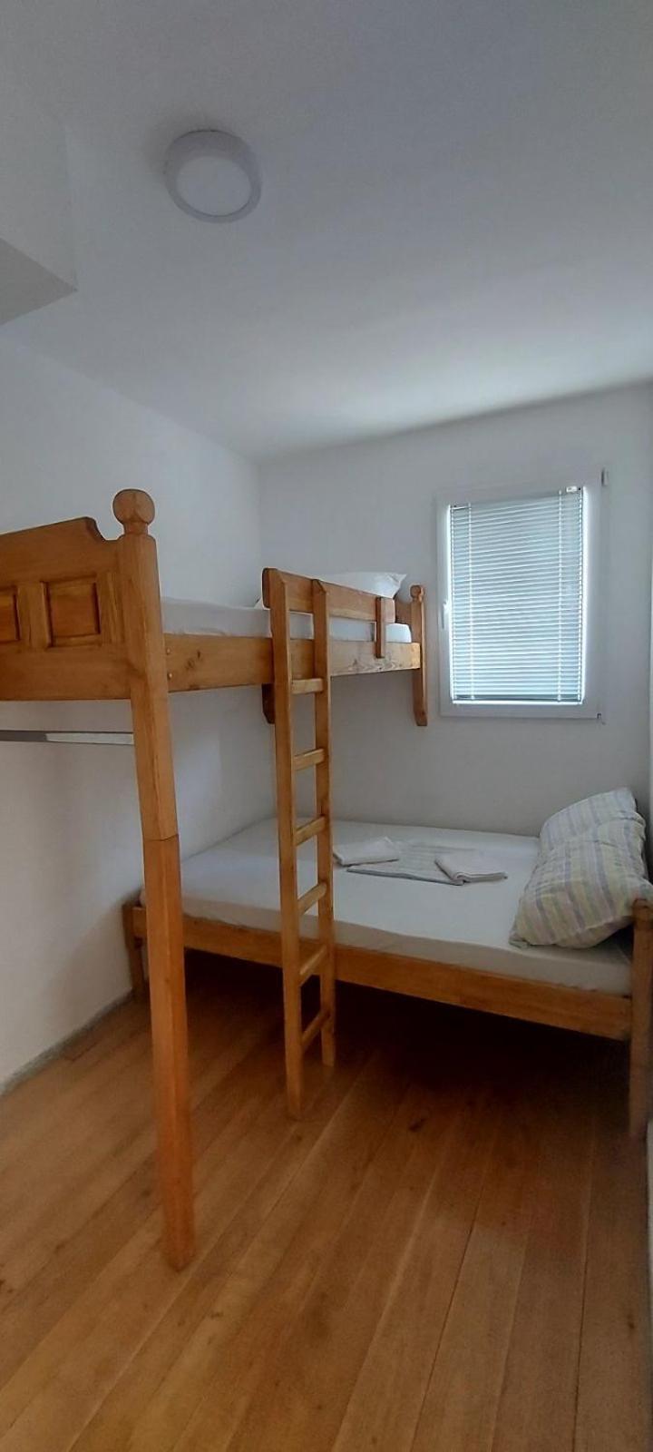 Kulic Apartment Pluzine Bagian luar foto